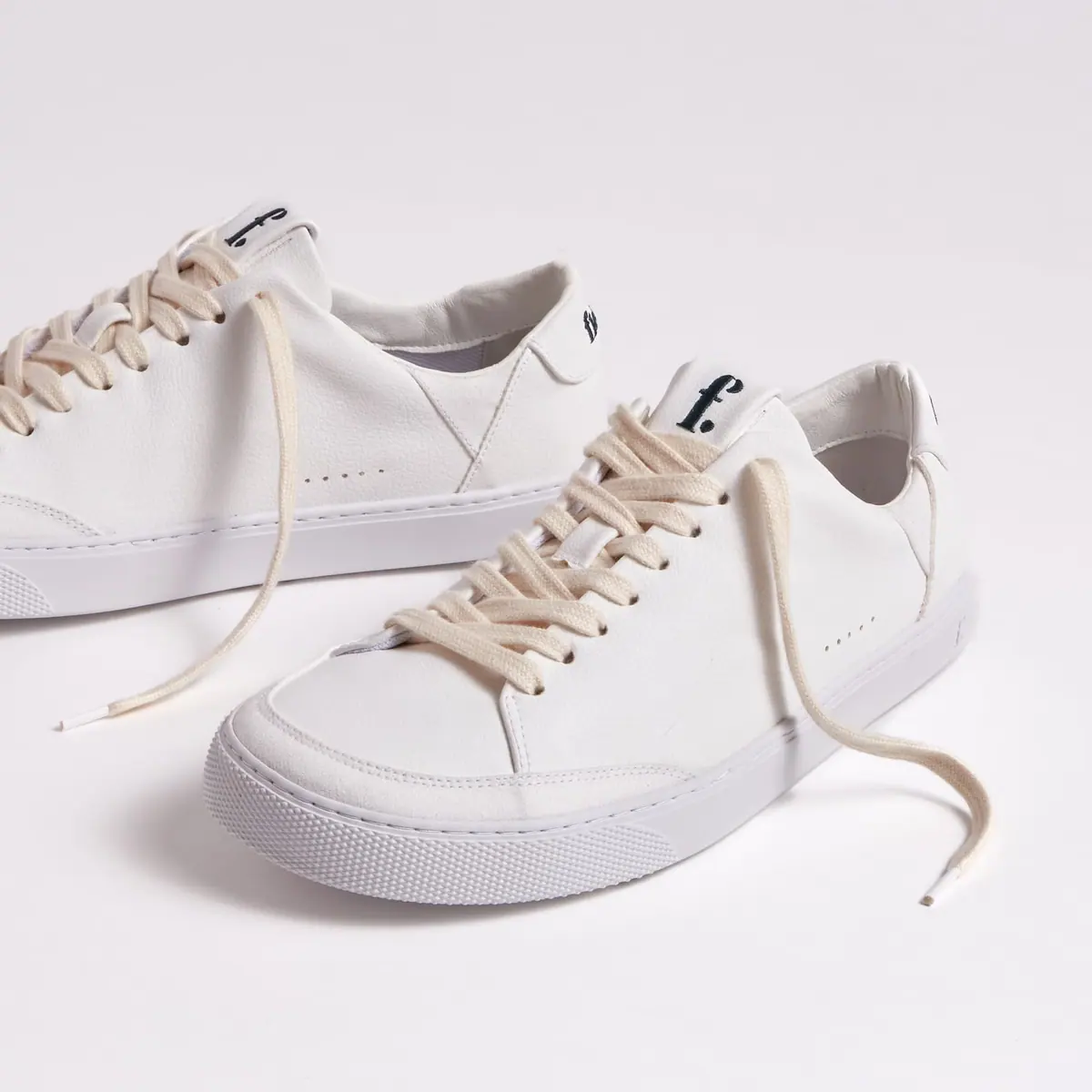 Босоногие кроссовки Fleeters Lemon — белый